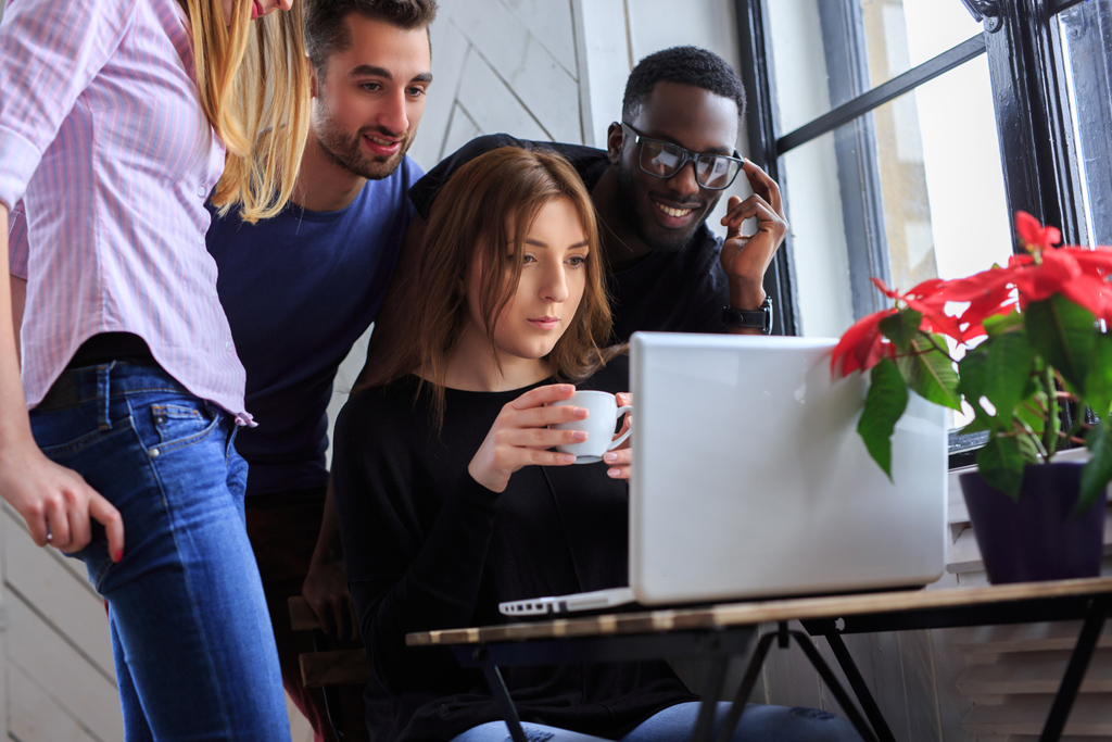 https://supremenetsoft.com/wp-content/uploads/2021/11/product-services.jpg
